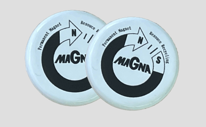 Polyamide magnet